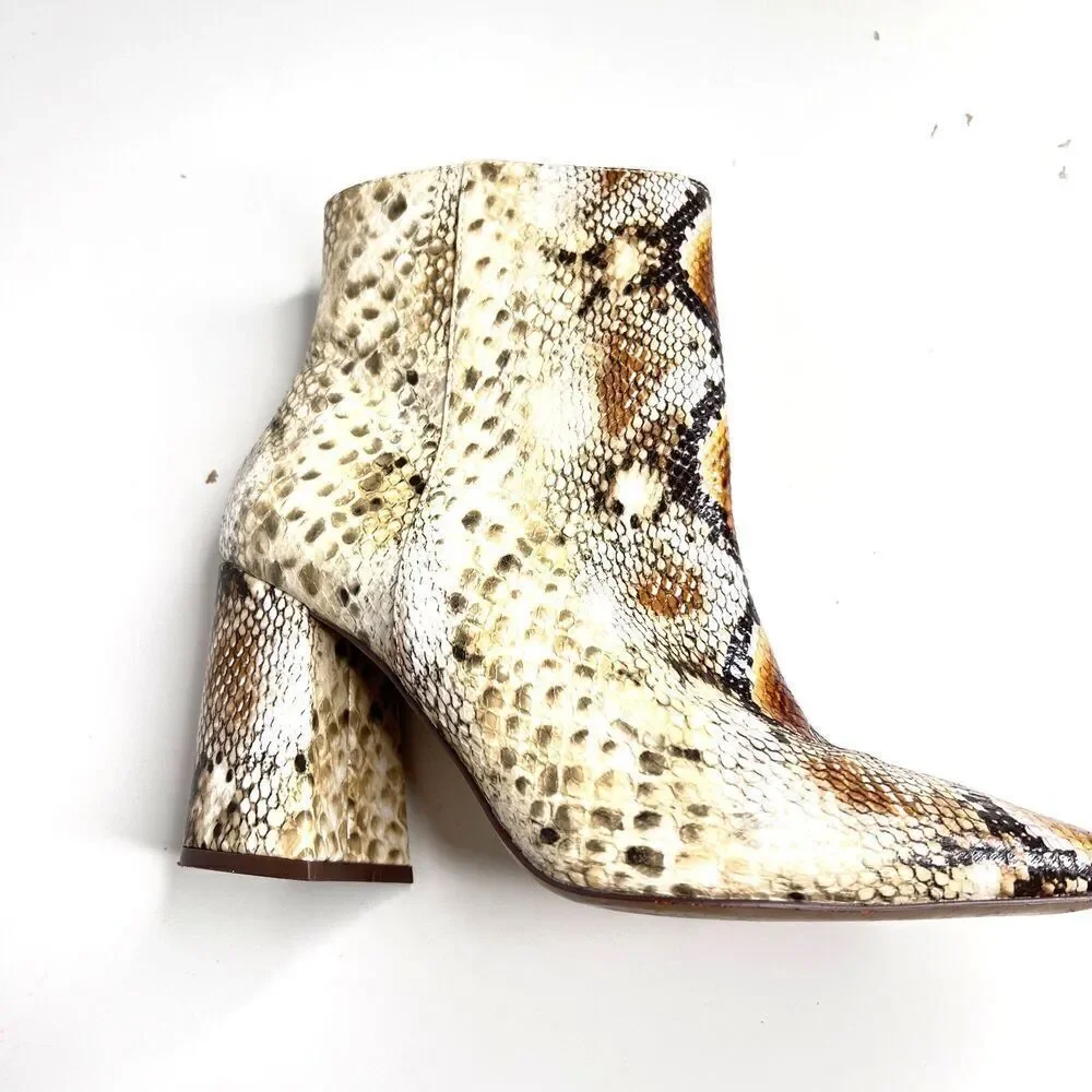 Charles David Ankle Boot print snake Women Block Heel Pointed Toe size 8.5